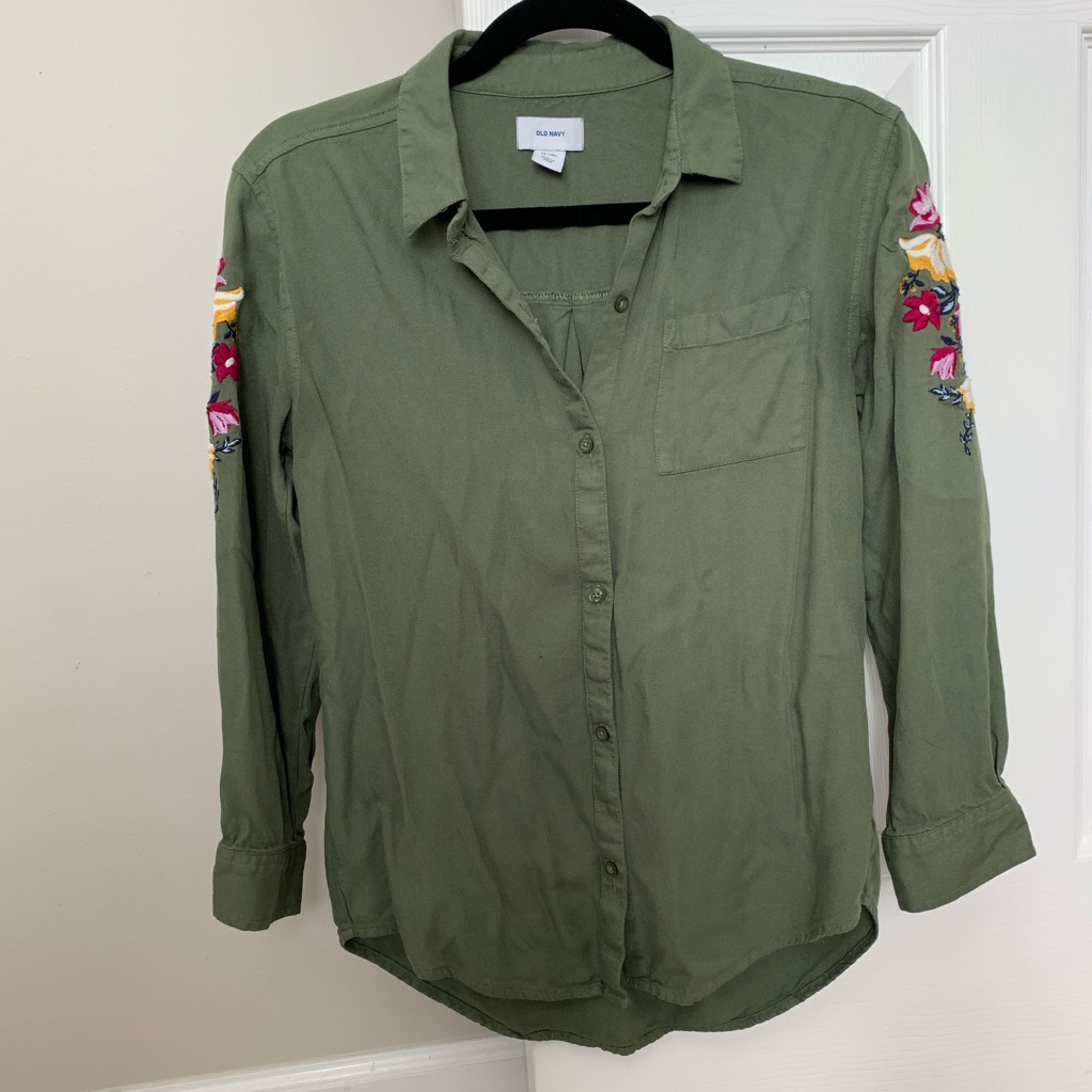 Patterned Green Button Down